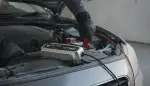 12V Batterieerhaltungsgerät: Winterfit durch die Kälte