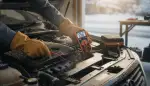 Ihr winterlicher Fahrzeug-Check: Warum ein Digital Multimeter 6000 Zähler TRMS unverzichtbar ist